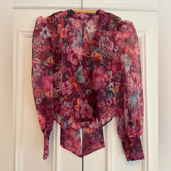 Rich floral organza blouse with puff sleeves - Picture 3 of 8